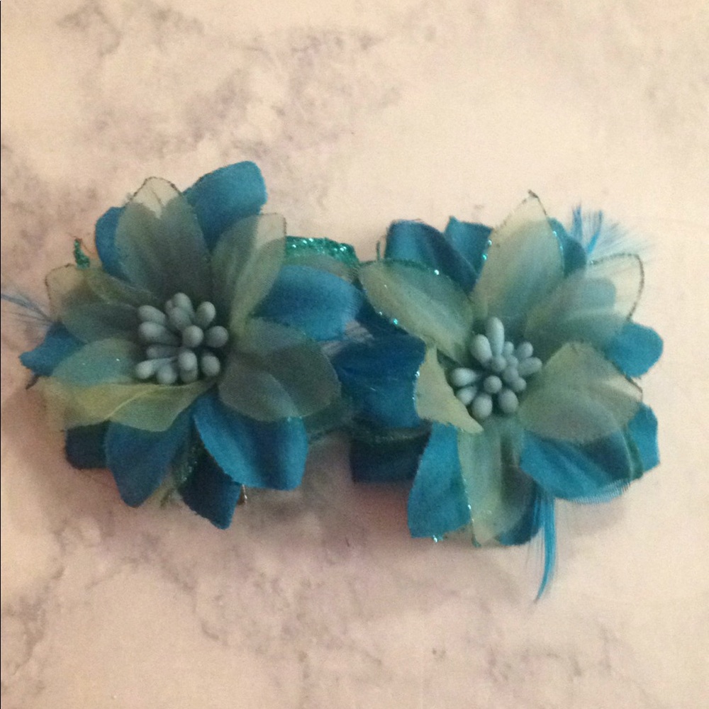Hair bows
